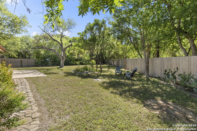 Image 19 of 25 For 3707 Pipers Meadow