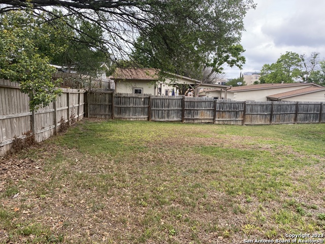 Image 16 of 19 For 12123 Stevens Ct