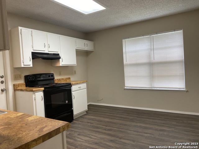 Image 5 of 19 For 12123 Stevens Ct