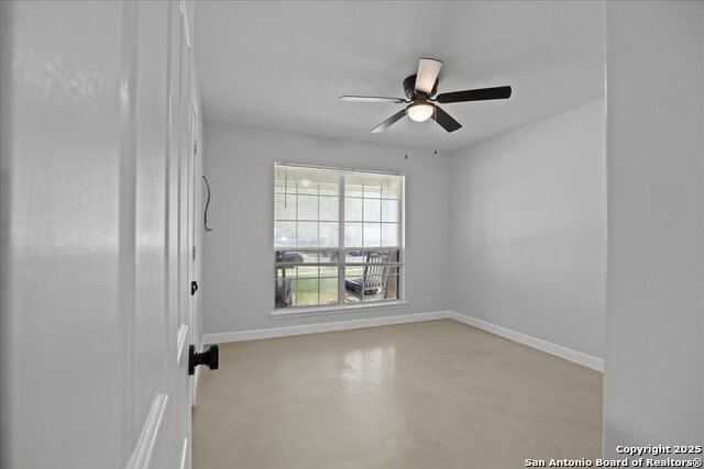 Image 21 of 27 For 506 Roadrunner