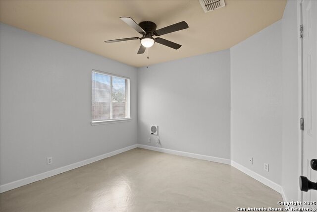 Image 22 of 27 For 506 Roadrunner