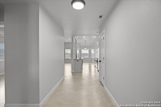 Image 5 of 27 For 506 Roadrunner