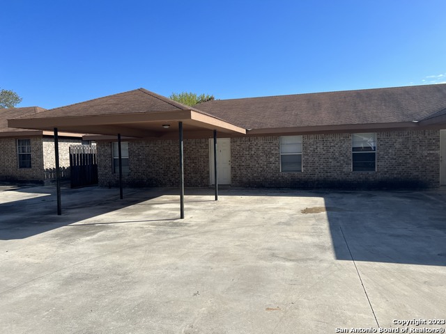 Details for 1118 Goodwin St W C, Pleasanton, TX 78064