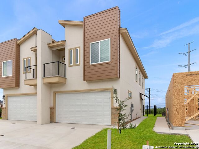 Image 2 of 47 For 119 Avenue Ventana