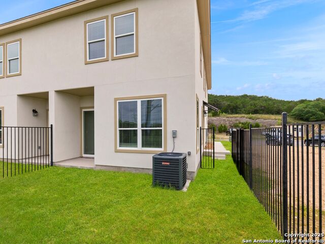 Image 21 of 47 For 115 Avenue Ventana