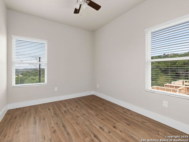 Image 30 of 47 For 115 Avenue Ventana