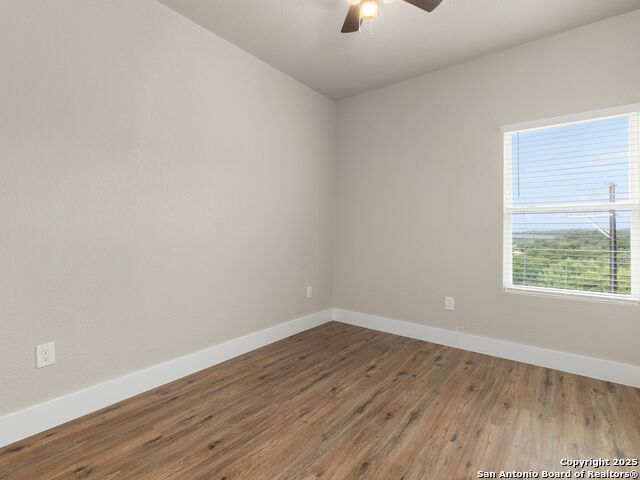 Image 31 of 47 For 115 Avenue Ventana