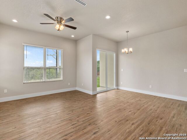 Image 6 of 47 For 115 Avenue Ventana