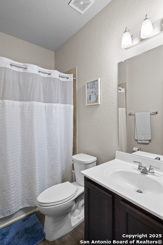 Listing photo id 14 for 5418 Cicada
