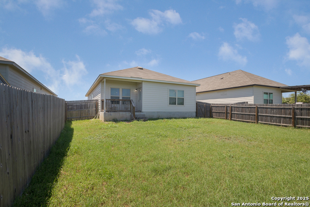 Listing photo id 16 for 5418 Cicada