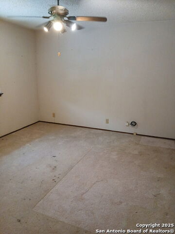 Image 4 of 14 For 9318 Valley Dale