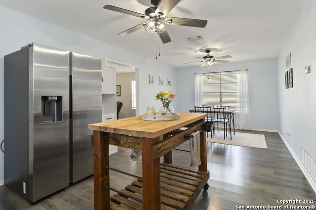 Image 10 of 24 For 10406 Park Road 37