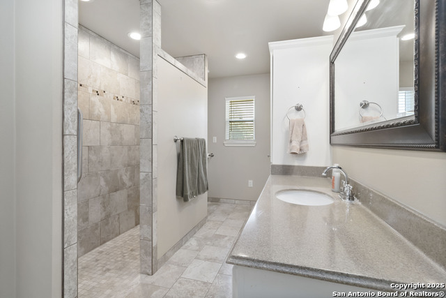 Image 16 of 24 For 10406 Park Road 37
