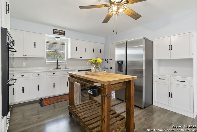 Image 9 of 24 For 10406 Park Road 37