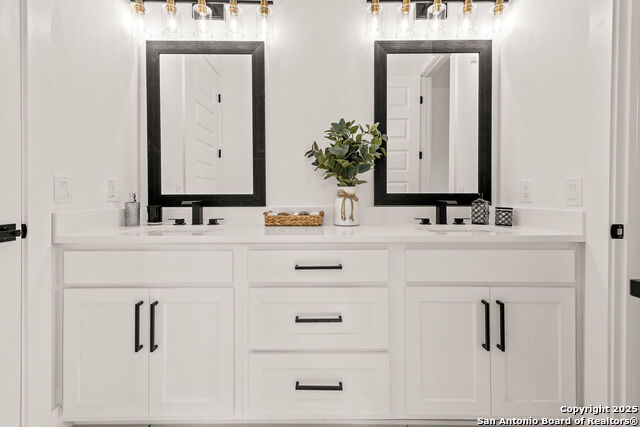 Listing photo id 27 for 226 Bobby Clark