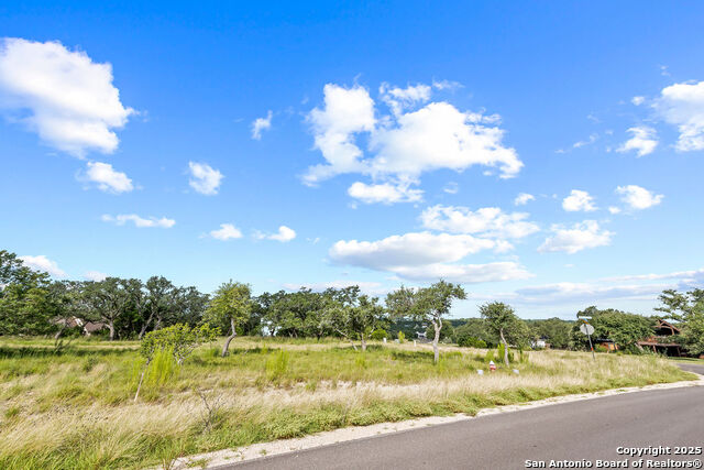 Image 4 of 15 For 1559 Lake Ridge Blvd