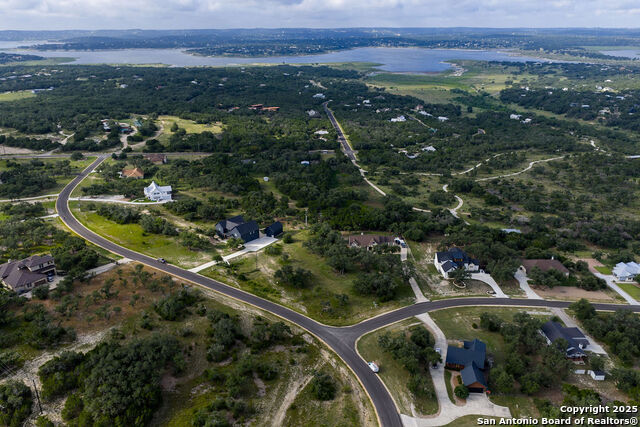 Image 8 of 15 For 1559 Lake Ridge Blvd