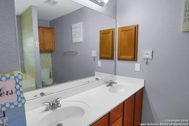 Image 17 of 27 For 309 Hummingbird Dr