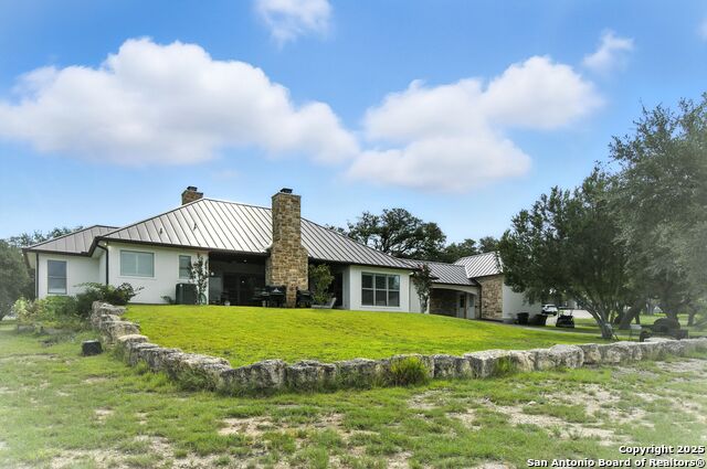 Image 26 of 47 For 5698 Ranch Road 1376