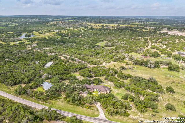 Image 27 of 47 For 5698 Ranch Road 1376