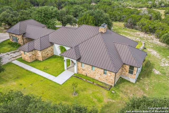 Image 31 of 47 For 5698 Ranch Road 1376