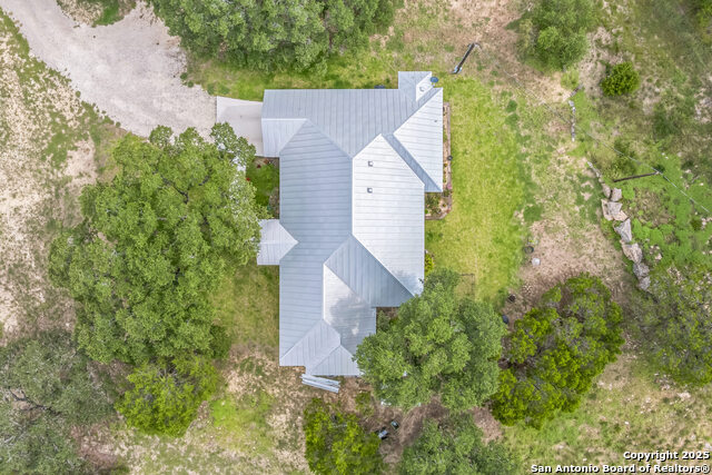Image 33 of 47 For 5698 Ranch Road 1376