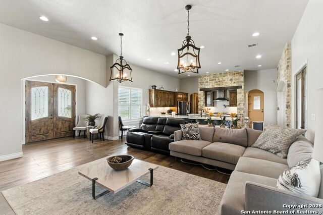 Image 6 of 47 For 5698 Ranch Road 1376