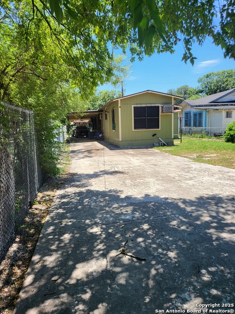 Image 6 of 41 For 3023 Travis W