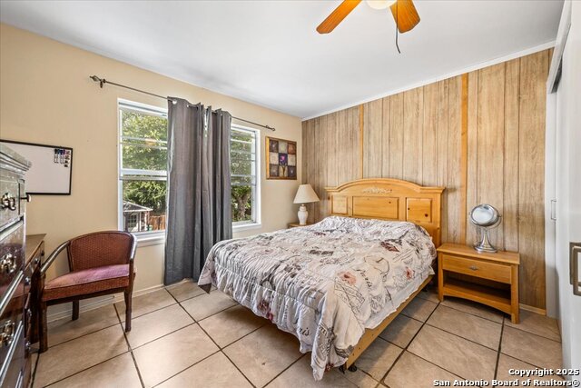Image 28 of 50 For 1015 Tamworth Dr