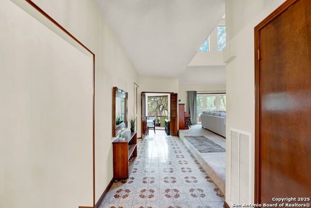 Image 11 of 44 For 13027 Hunters Ledge