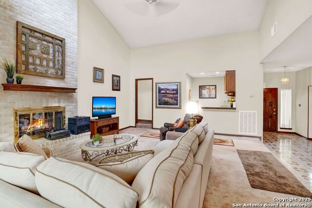 Image 19 of 44 For 13027 Hunters Ledge