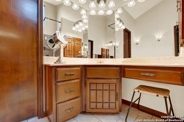 Image 25 of 44 For 13027 Hunters Ledge