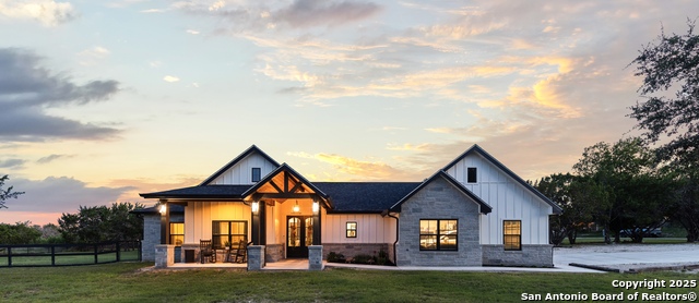 Details for 300 Firewheel, Bandera, TX 78003