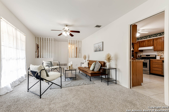 Image 9 of 29 For 5411 Rolling Wood