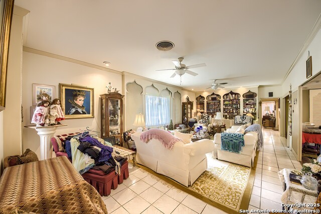 Listing photo id 10 for 1315 Lockhill Selma