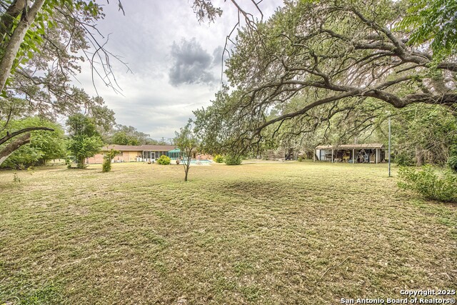 Listing photo id 48 for 1315 Lockhill Selma
