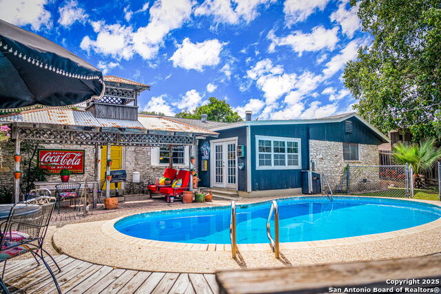Image 40 of 42 For 211 Greycliff