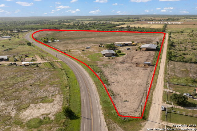 Details for 18434 Fm 471, Natalia, TX 78059