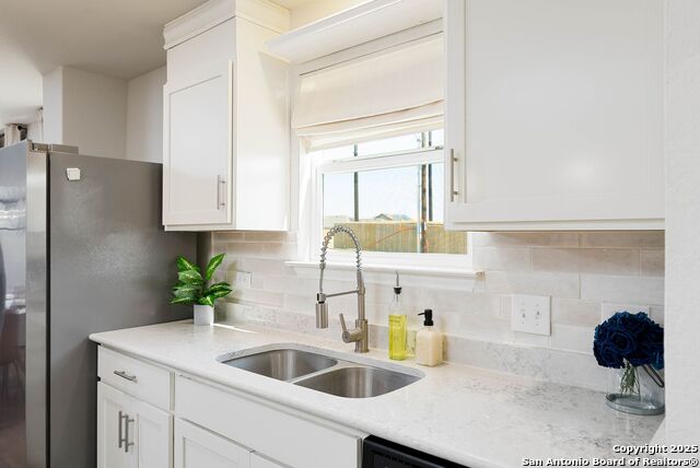 Image 11 of 45 For 5902 Kendall Pr