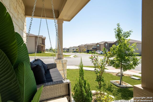 Image 4 of 45 For 5902 Kendall Pr