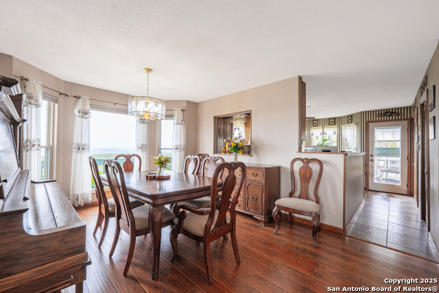 Listing photo id 8 for 1494 County Road 270