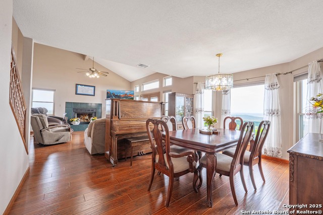 Listing photo id 9 for 1494 County Road 270