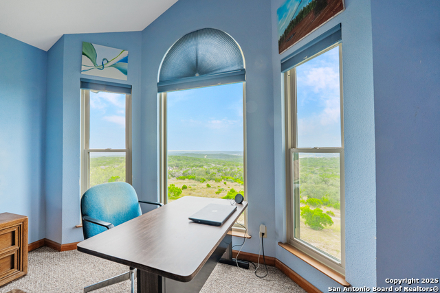 Listing photo id 25 for 1494 County Road 270