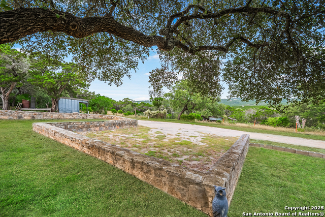 Listing photo id 49 for 1494 County Road 270