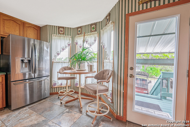 Listing photo id 5 for 1494 County Road 270