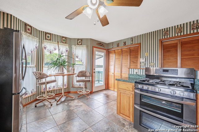 Listing photo id 6 for 1494 County Road 270