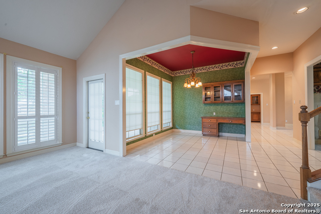 Image 10 of 46 For 16115 Robinwood