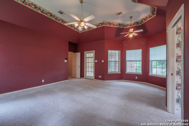 Image 17 of 46 For 16115 Robinwood