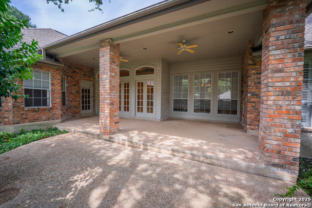 Image 39 of 46 For 16115 Robinwood
