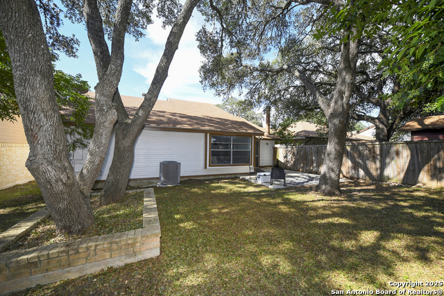 Image 26 of 28 For 9507 Brook Green
